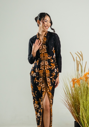 inisaya : Purnama | Nona Kebaya