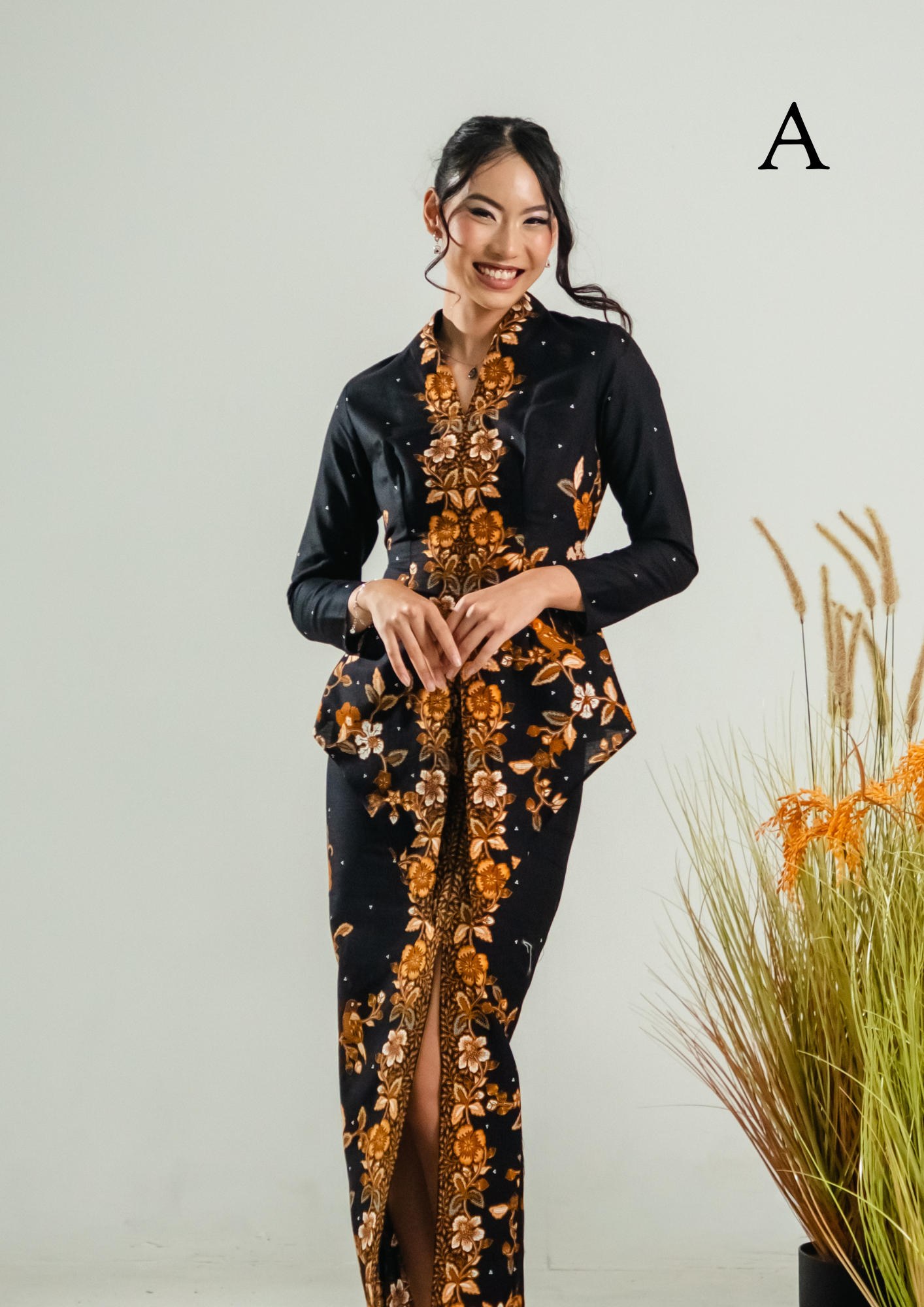 inisaya : Purnama | Nona Kebaya