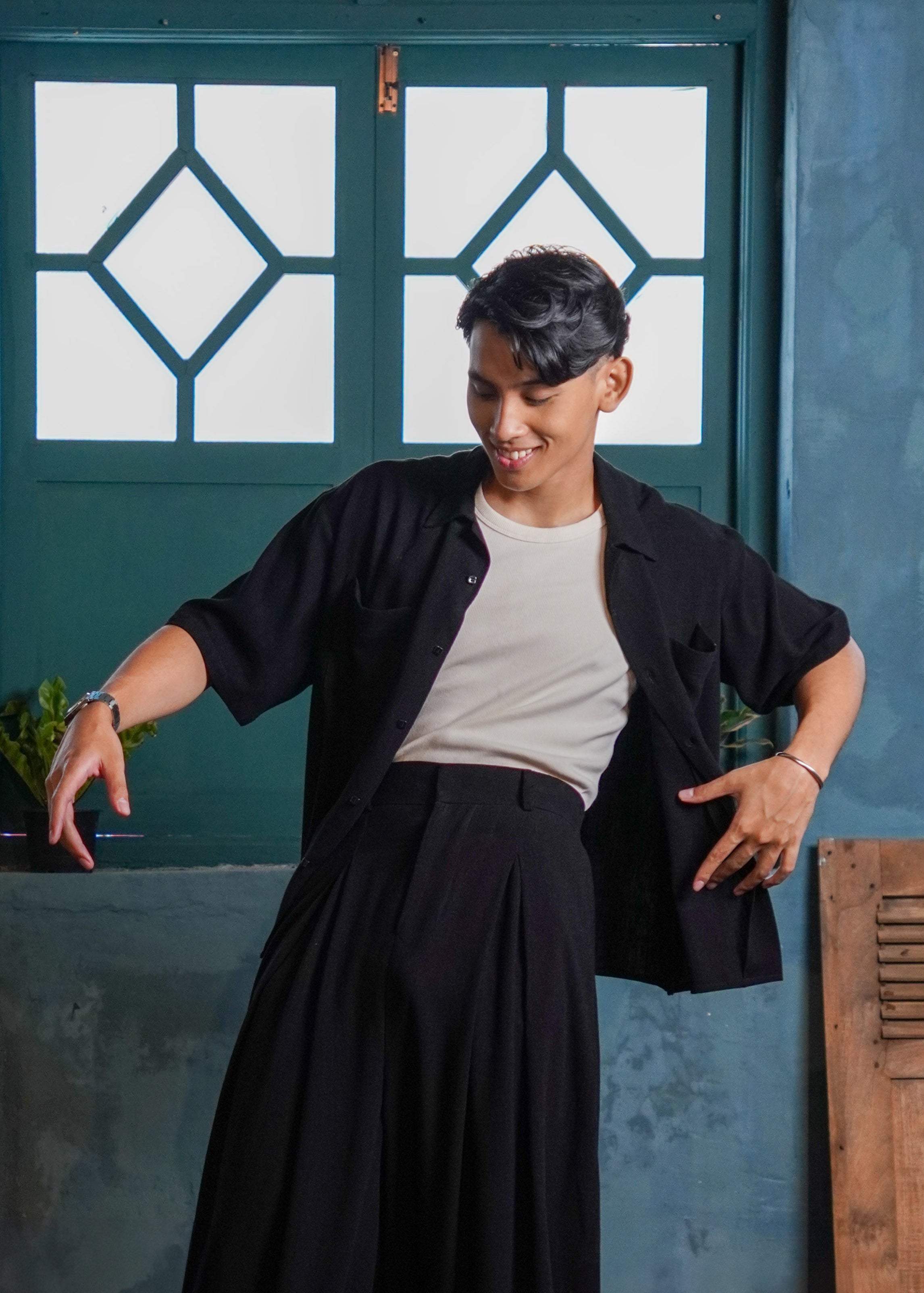 inisaya : kopi couture | xin shirt ( black )